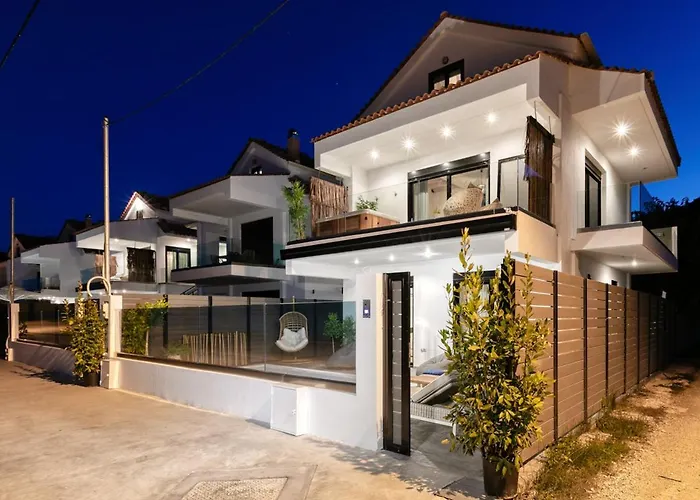 Hendel Lefkada Λυγιά